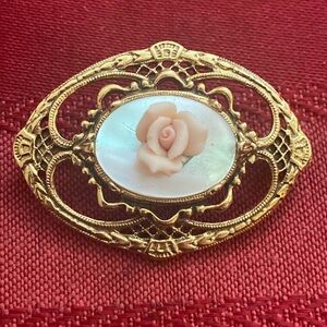 Vintage 80s NEW OLD STOCK 1928 Jewelry Company Gold and Pink Rose MOP Broach